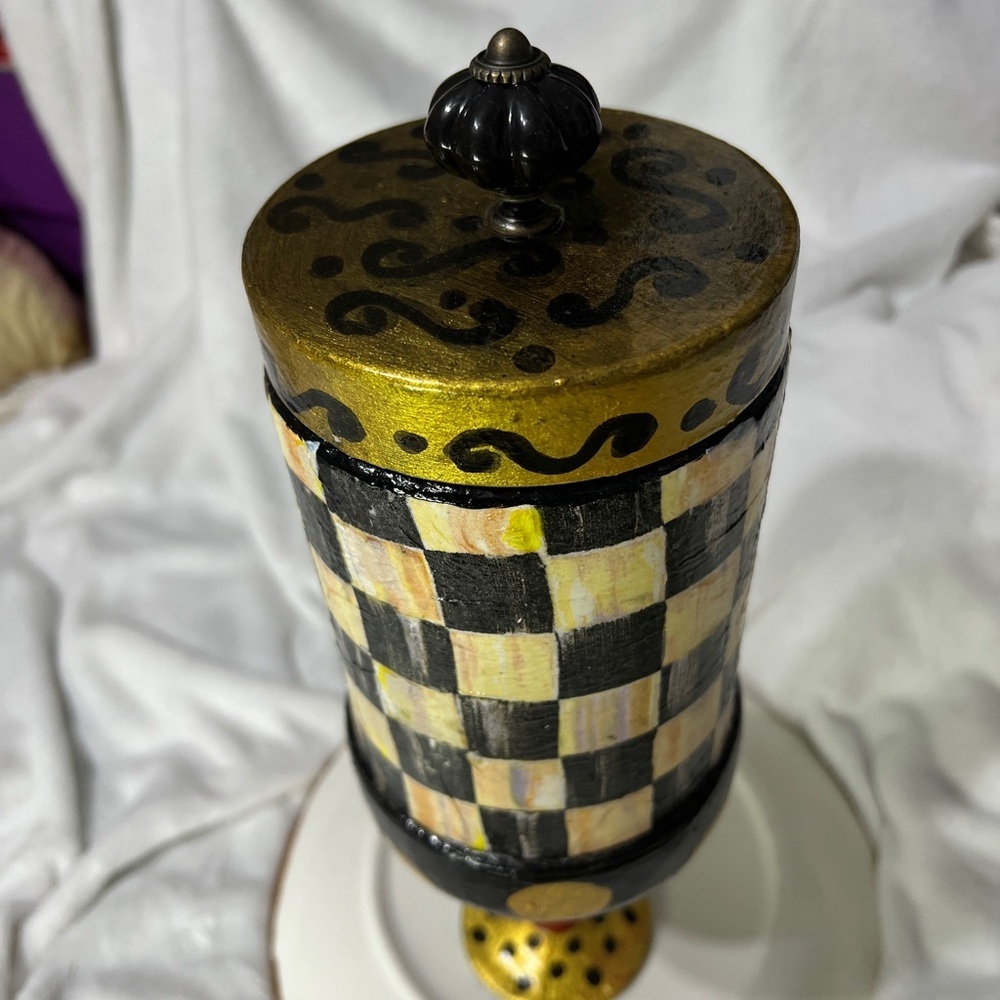 Hand-Painted Checkered Decorative Jar Mckenzie Child inspired - Picture 7 of 9